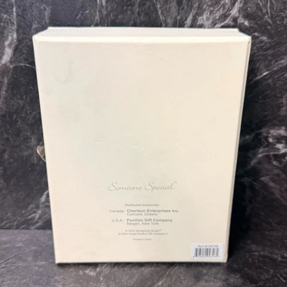PAVILION GIFT COMPANY 2004 “Grandmother” Box with Angel Ornament